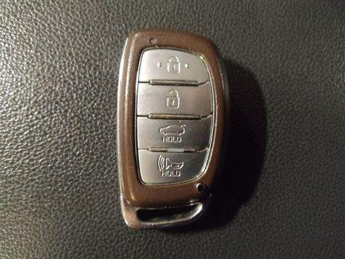 Used 2019 Hyundai Elantra Value Edition w/ Cargo Package image 32