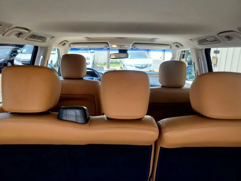 Used 2016 INFINITI QX80 4WD w/ Signature Edition Package image 36