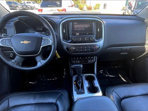 Used 2019 Chevrolet Colorado ZR2 w/ Colorado ZR2 Bison Edition image 14