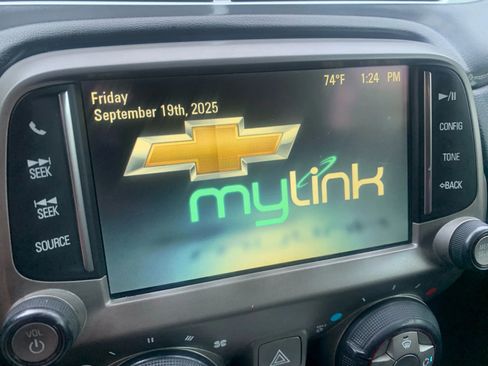 Used 2014 Chevrolet Camaro LT image 20