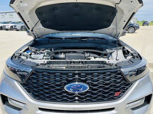 Used 2022 Ford Explorer ST w/ Equipment Group 401A AWD/4WD image 50