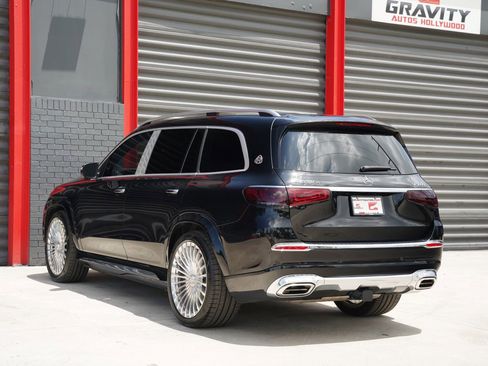 Used 2021 Mercedes-Benz Maybach GLS 600 4MATIC image 13