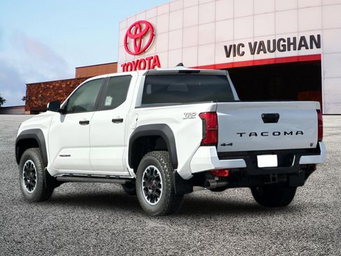 New 2026 Toyota Tacoma TRD Off-Road AWD/4WD image 32