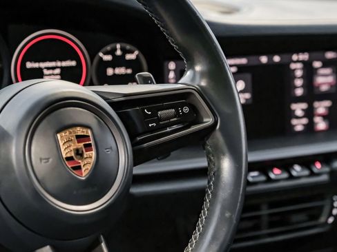 Used 2020 Porsche 911 Carrera 4S image 17