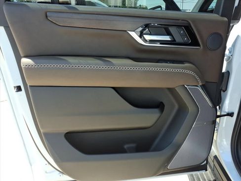 New 2026 GMC Yukon XL Denali Ultimate image 19