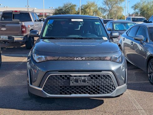 Used 2024 Kia Soul LX w/ Option Group 015 image 2