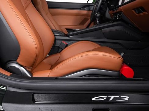 Used 2026 Porsche 911 GT3 RWD image 53