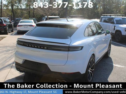 Used 2024 Porsche Cayenne S image 5
