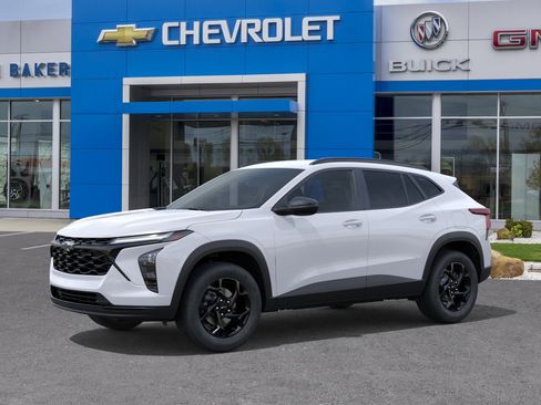 New 2026 Chevrolet Trax LT w/ Midnight Edition FWD image 29