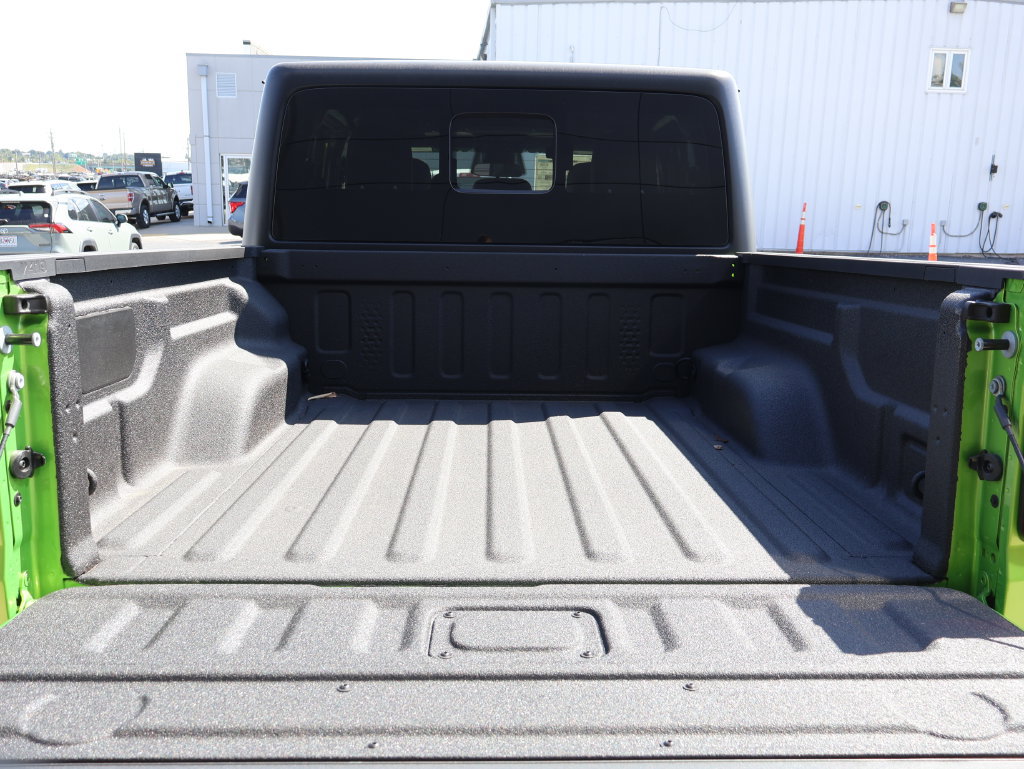 New 2026 Jeep Gladiator Rubicon w/ Safety Group AWD/4WD image 13