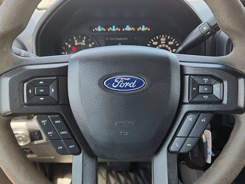 Used 2020 Ford F150 XL w/ Equipment Group 101A Mid RWD image 11