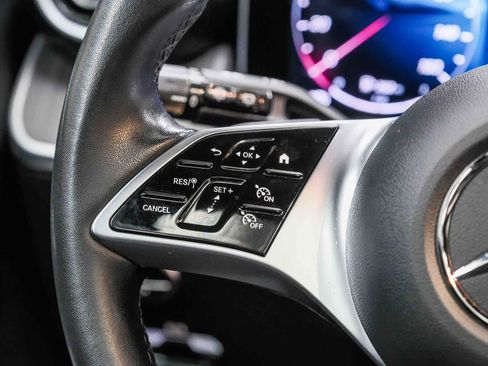 Certified 2026 Mercedes-Benz GLC 300 image 19