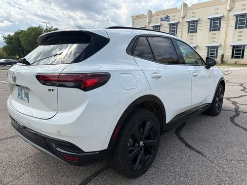 Used 2022 Buick Envision Essence w/ Sport Touring Package FWD image 5