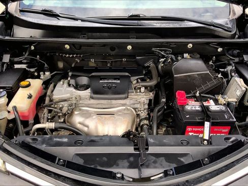 Used 2017 Toyota RAV4 XLE FWD image 31
