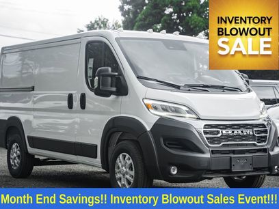New 2025 RAM ProMaster 2500 w/ Quick Order Package 22G SLT