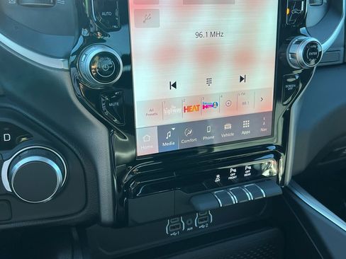 New 2026 RAM 1500 4x4 Crew Cab image 24