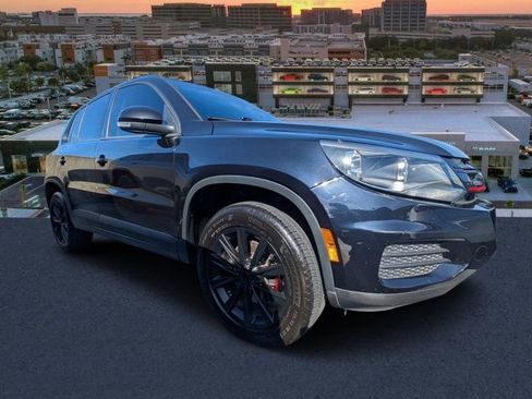 Used 2018 Volkswagen Tiguan Limited image 1