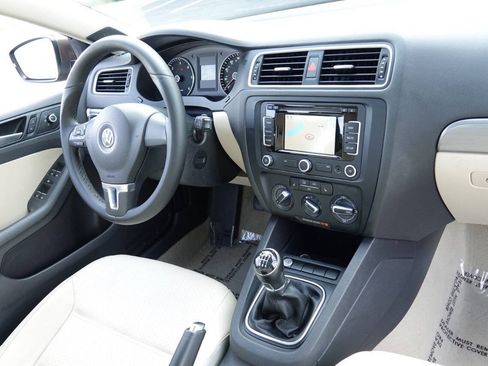 Used 2014 Volkswagen Jetta TDI FWD image 68