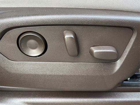 Used 2021 Chevrolet Tahoe LS image 38