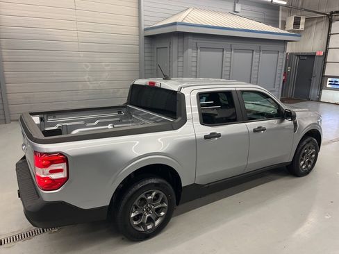 Used 2024 Ford Maverick XLT image 9
