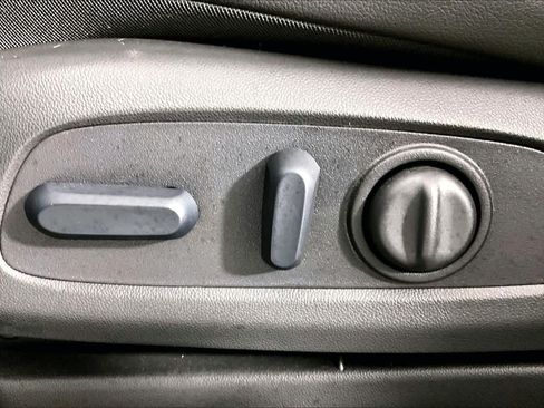 Used 2025 Buick Encore GX Preferred w/ Comfort Package FWD image 31