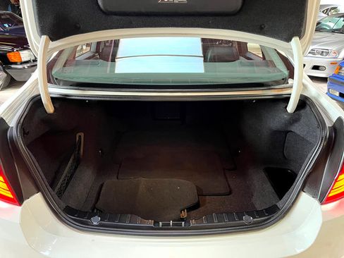 Used 2013 BMW 528i Sedan RWD image 32