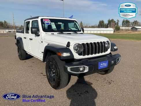 Used 2025 Jeep Gladiator Sport AWD/4WD image 5