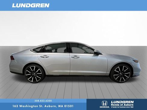 New 2026 Honda Accord Touring image 4