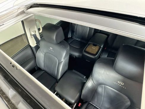 Used 2014 INFINITI QX80 4WD w/ Deluxe Touring Package image 28