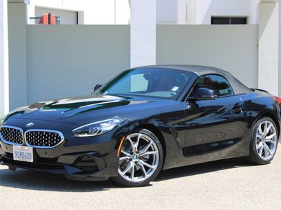Used 2022 BMW Z4 sDrive30i w/ Premium Package 2