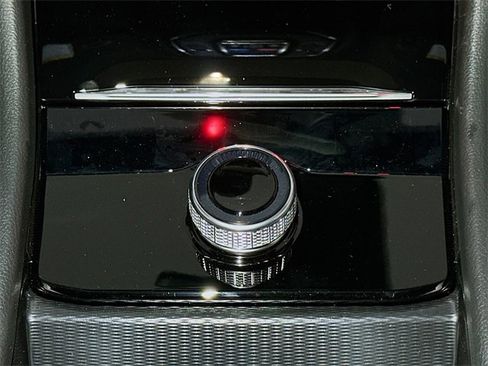 New 2025 Jeep Grand Cherokee L Altitude image 11