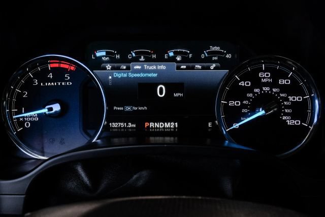 Used 2018 Ford F450 Limited w/ FX4 Off-Road Package AWD/4WD image 26