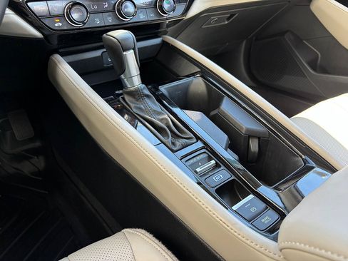 Certified 2024 Honda Accord Touring image 30