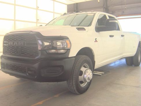 Used 2023 RAM 3500 Tradesman image 4