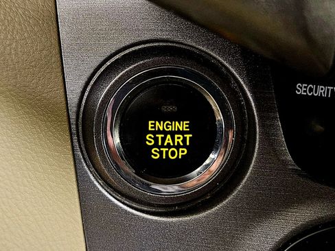 Used 2011 Toyota RAV4 Limited image 30