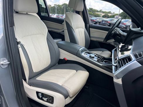 Used 2024 BMW X7 M60i w/ Executive Package AWD/4WD image 46