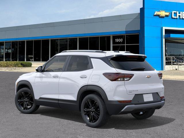 New 2026 Chevrolet TrailBlazer LT w/ Midnight Edition AWD/4WD image 3