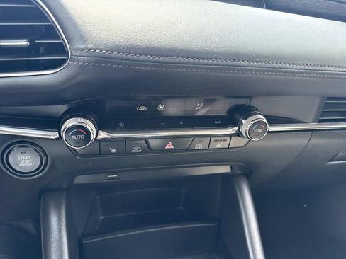Used 2019 MAZDA MAZDA3 AWD Sedan w/ Preferred Package image 26
