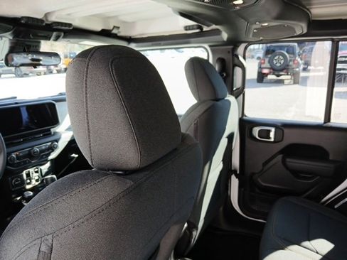 New 2026 Jeep Wrangler Sport S image 18