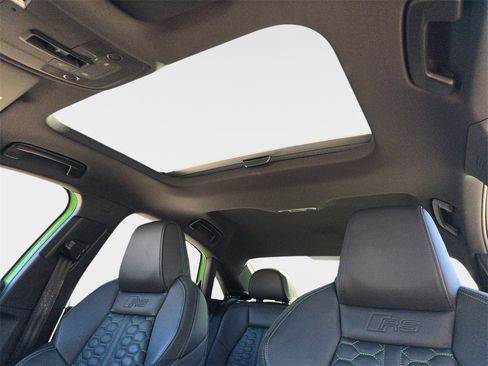 Used 2024 Audi RS 3 image 33