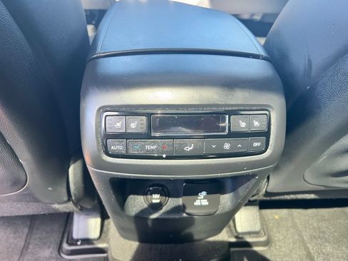 Used 2025 Hyundai Palisade Calligraphy AWD/4WD image 36