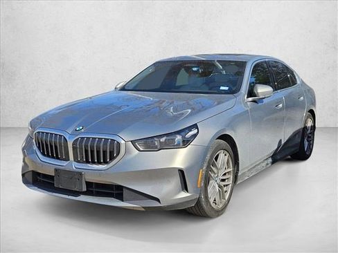 Certified 2024 BMW 530i 530i w/ Premium Package image 1