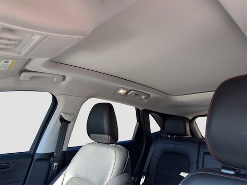 Used 2022 Ford Escape SEL w/ Equipment Group 302A image 7