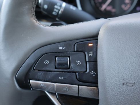 Used 2020 Cadillac XT6 Premium Luxury image 22