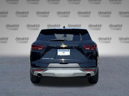 Used 2025 Chevrolet Blazer LT AWD/4WD image 9
