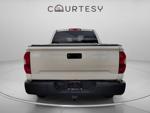 Used 2018 Toyota Tundra SR5 image 4