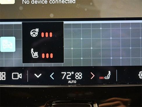 Used 2024 Volvo S60 T8 Ultimate image 23