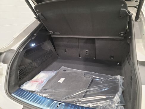 New 2026 Porsche Cayenne Coupe image 31