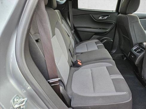 Used 2025 Chevrolet Blazer LT image 22