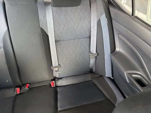 Used 2025 Nissan Versa SV FWD image 37